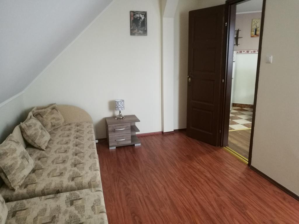 Livia Apartman Bük Buitenkant foto